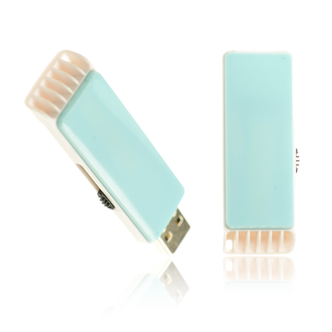 customized-thumb-drives